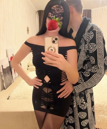 Диночка, 33